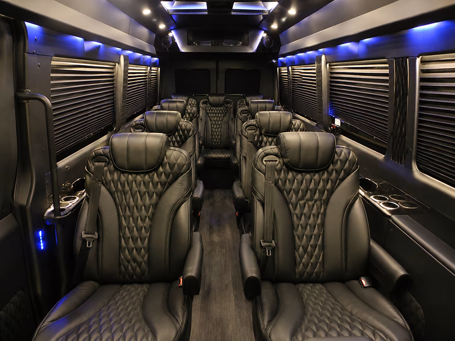 arrange transportation for your next airport transfer 5