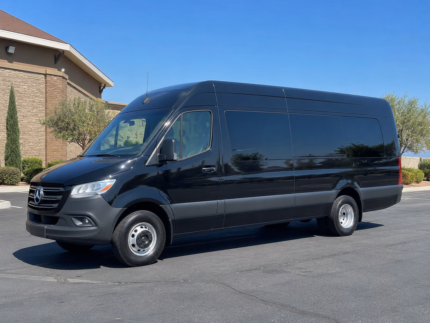 arrange transportation for your next bachelor or bachelorette party 4