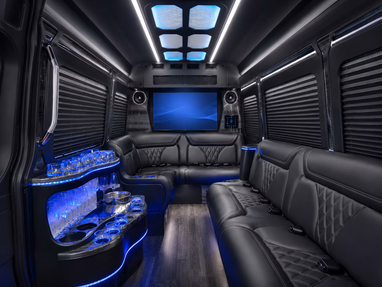 shuttle buses for tallahassee wedding guests between hotels and venues