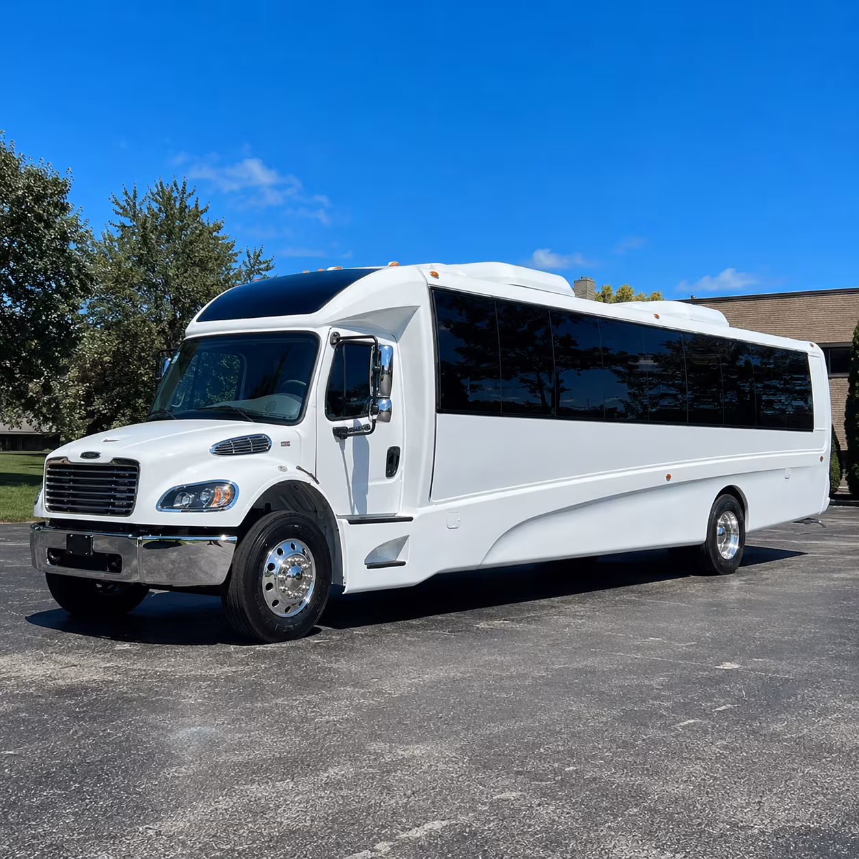 tallahassee 35 passenger minibus