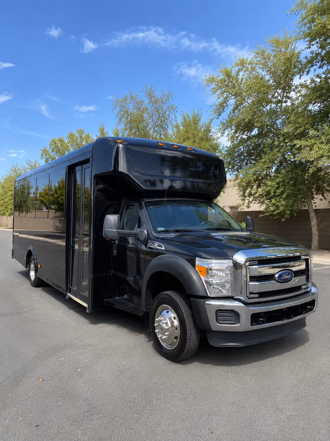 tallahassee bus rental service area